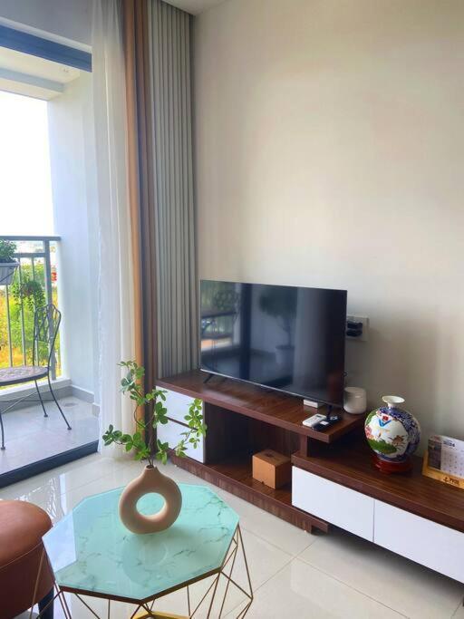 Apartamento Quan 7 - Peace & Happiness House Free Pool, Park *